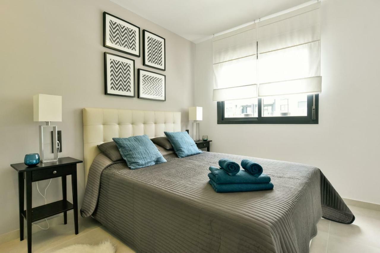 Oasis Beach IX ตอร์เรเวียคา ภายนอก รูปภาพ